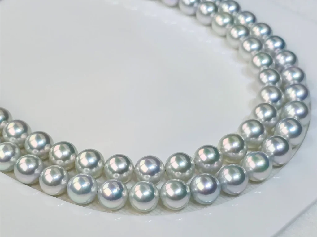 Natural blue Akoya pearl strands, PSL Aurora Madama, 9 to 10 mm