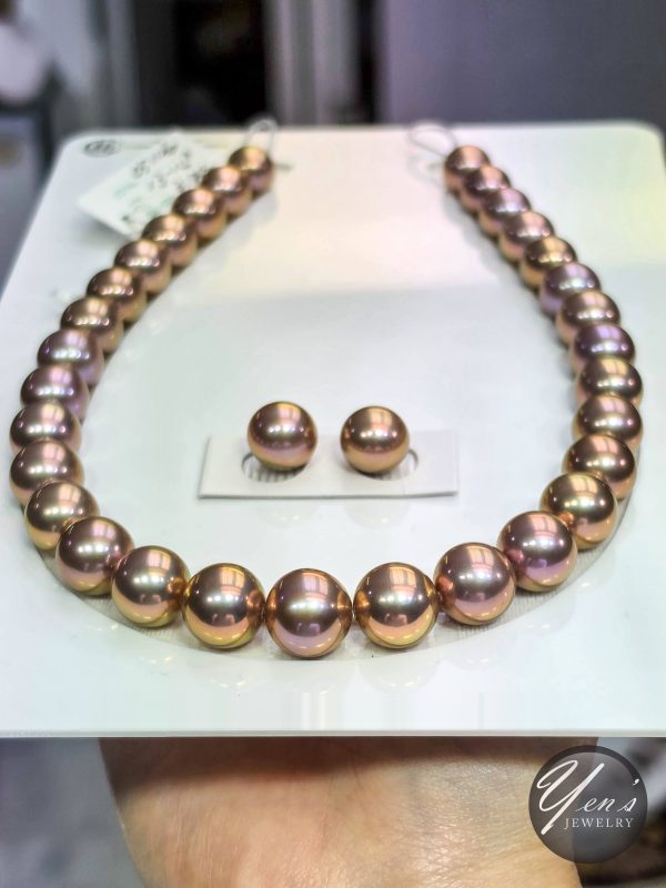 Natural Color Freshwater Edison Pearl Necklace – 13-14.9mm, 31pcs w/ Earrings