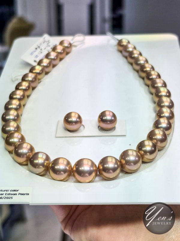 Natural Color Freshwater Edison Pearl Necklace – 12.9-15.5mm, 31pcs w/ Earrings