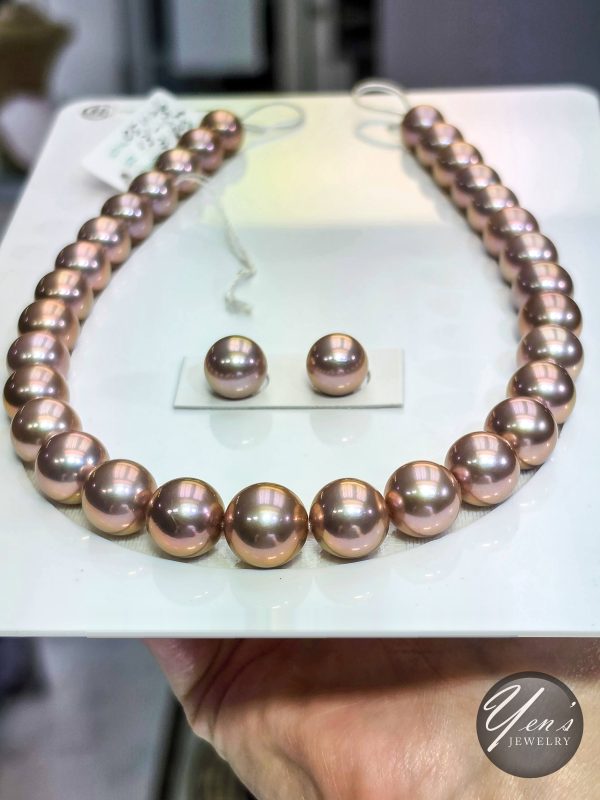 Natural Color Freshwater Edison Pearl Necklace – 13.1-15.7mm, 31pcs w/ Earrings