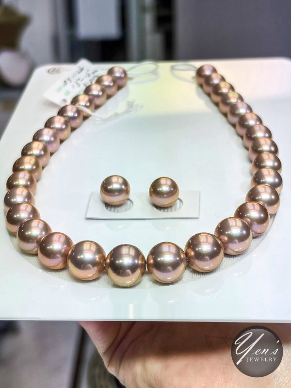 Natural Color Freshwater Edison Pearl Necklace – 13.2-16.2mm, 31pcs w/ Earrings